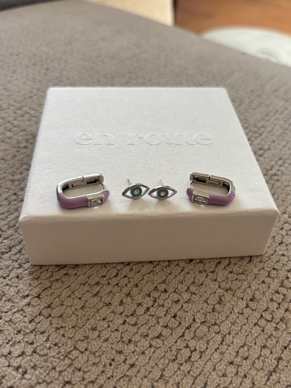 Pura Vida earrings set